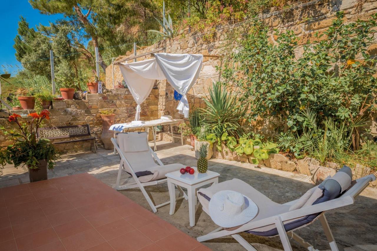 Anastasia Miramar Deluxe Apartments Akrotiri  Exterior photo